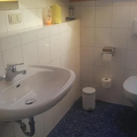 Gaestehaus Am Rathaus, Mehrbettzimmer 2 Lejlighed